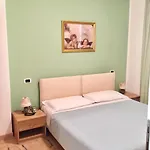 Apartamento La Per Vacanze *