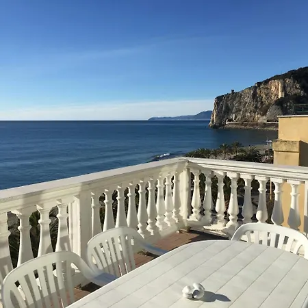 La Per Vacanze فينالي ليغوري