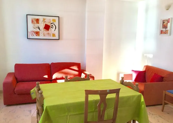 La Per Vacanze * Finale Ligure